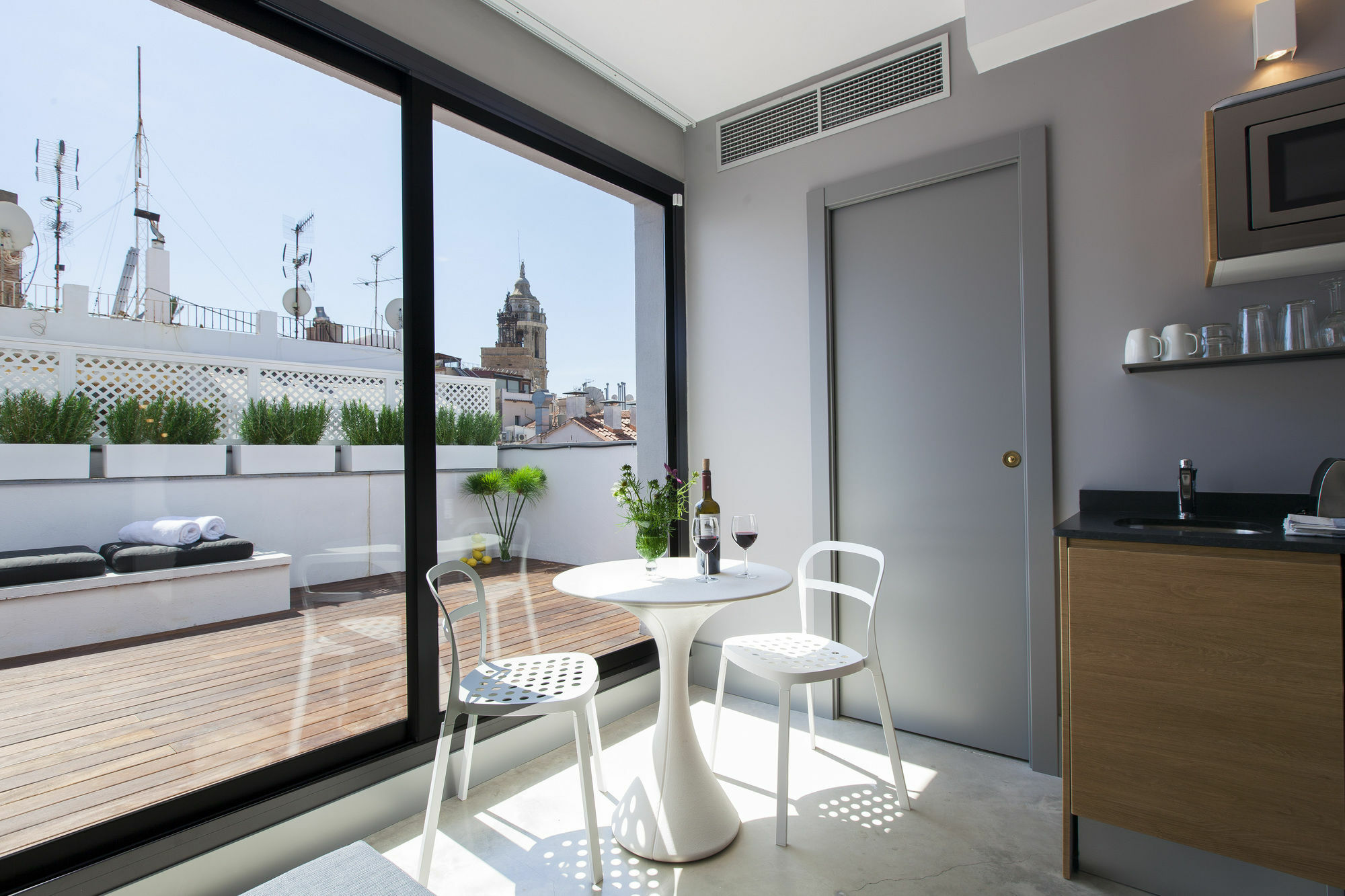 Kare No Apartments By Sitges Group Экстерьер фото